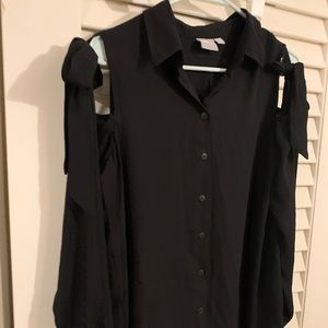 Super cute tie shoulders shirt